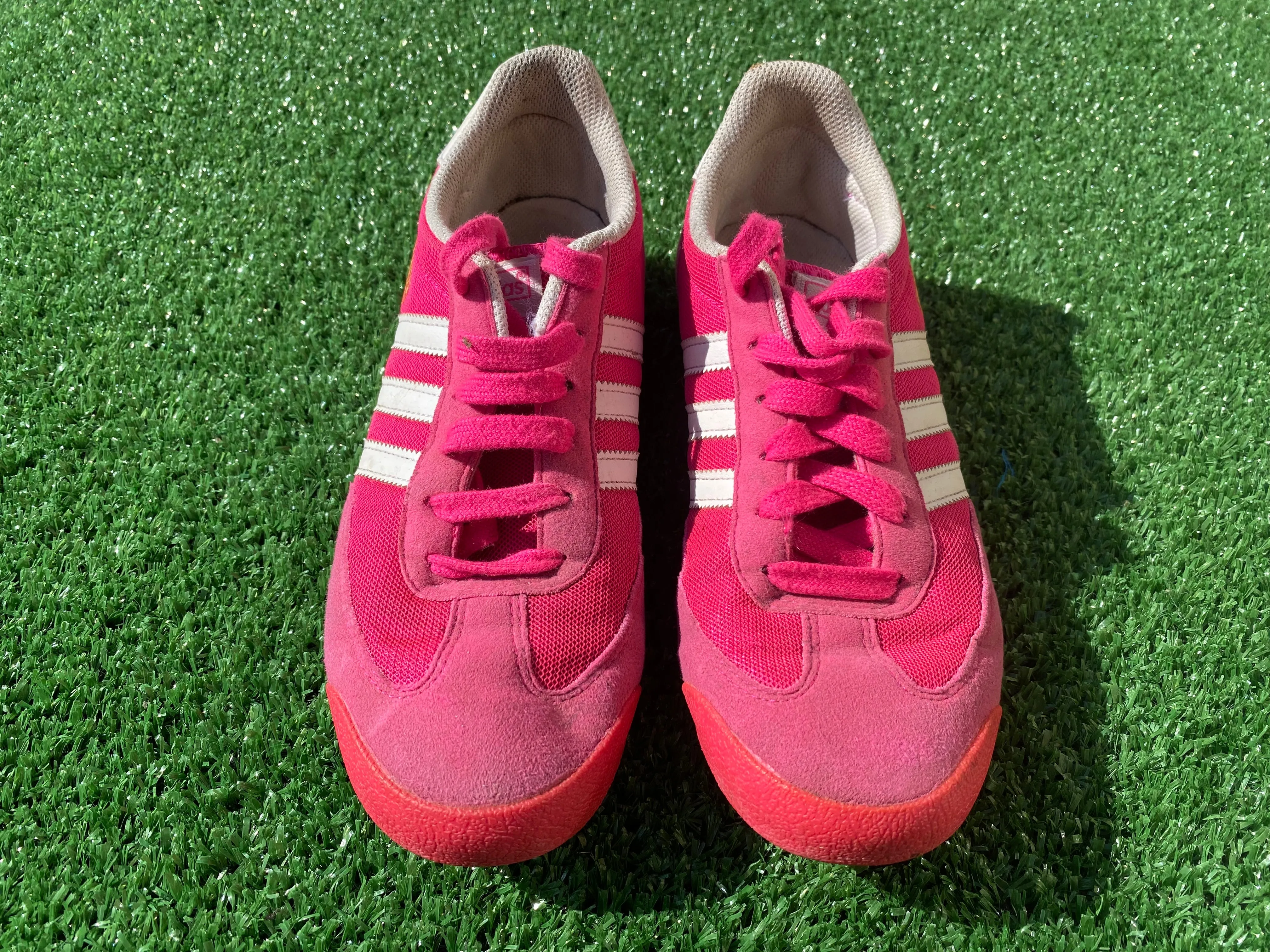 Adidas Dragon Trainers / Sneakers / Shoes Pink Adult Youths UK Size 5.5