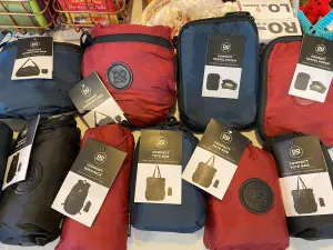 DQ Compact Travel Bag