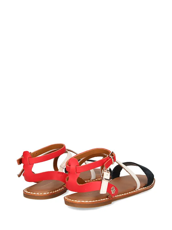 Essential Tommy Flat