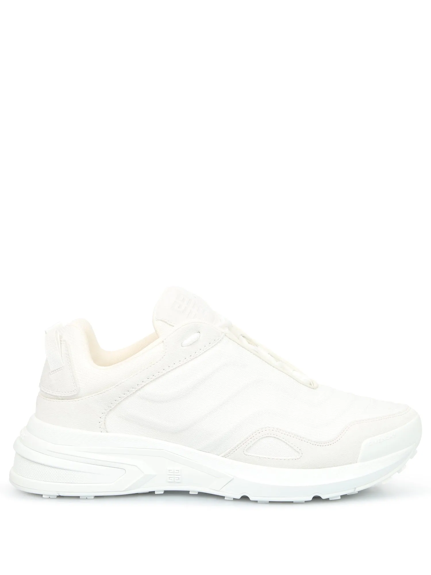 GV1 Light white sneakers