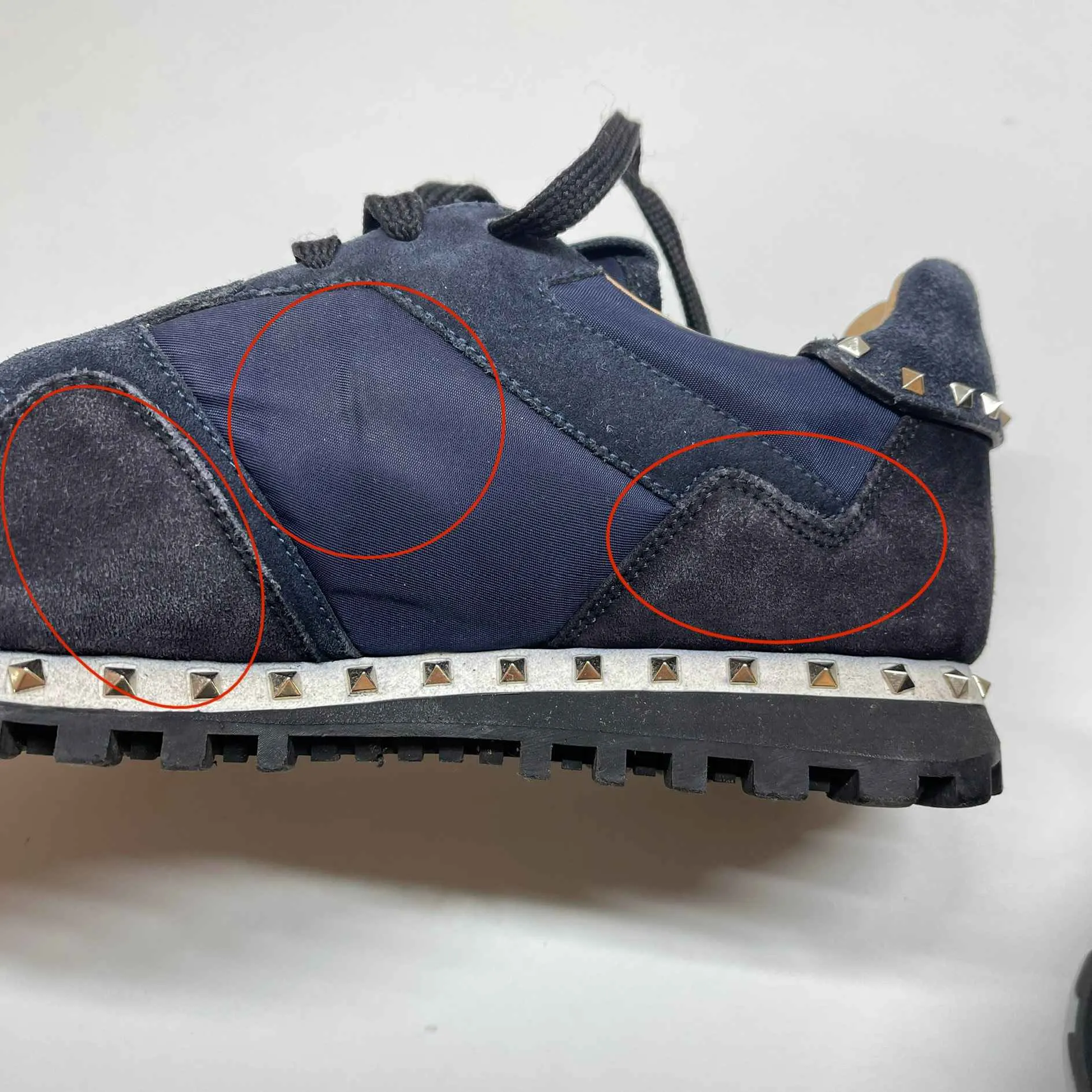 Men's Rockstud Low Trainers Navy Size EU 39 / UK 5