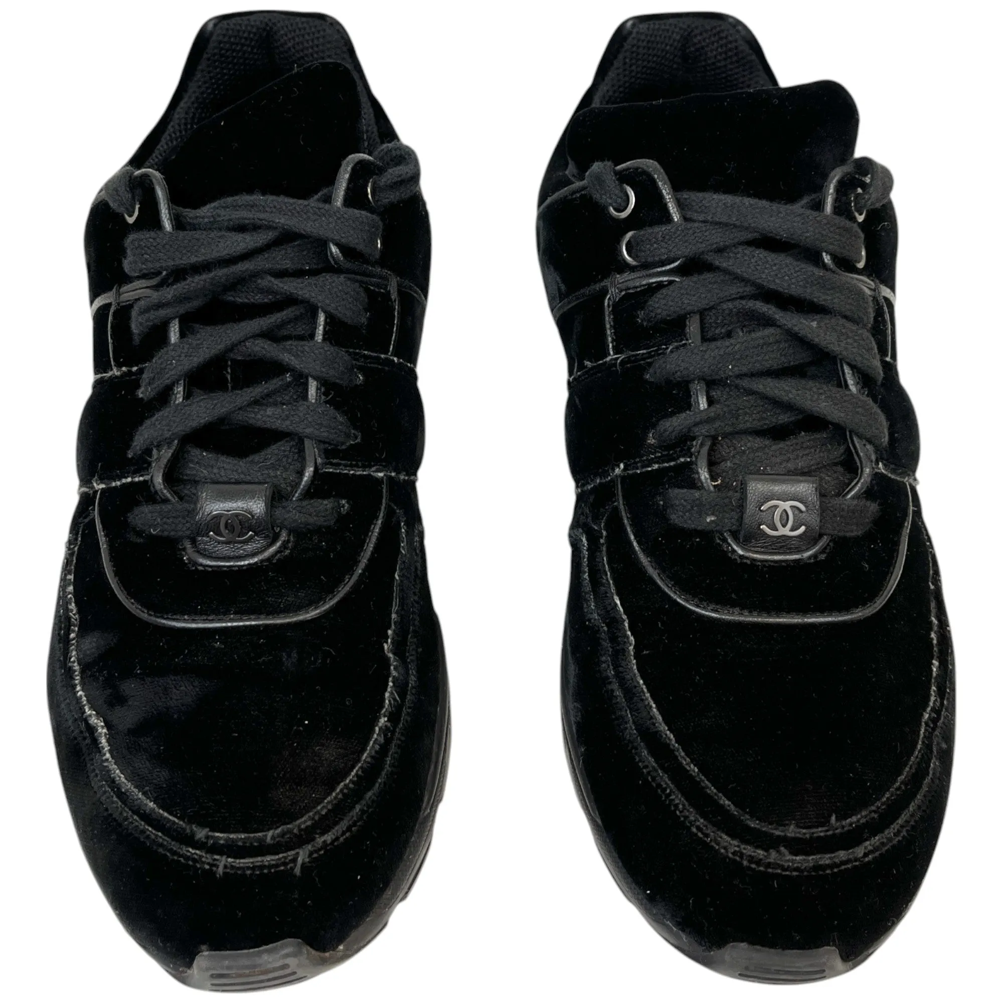 Men's Velvet Logo Low Trainers Black Size EU 40.5 / UK 6.5