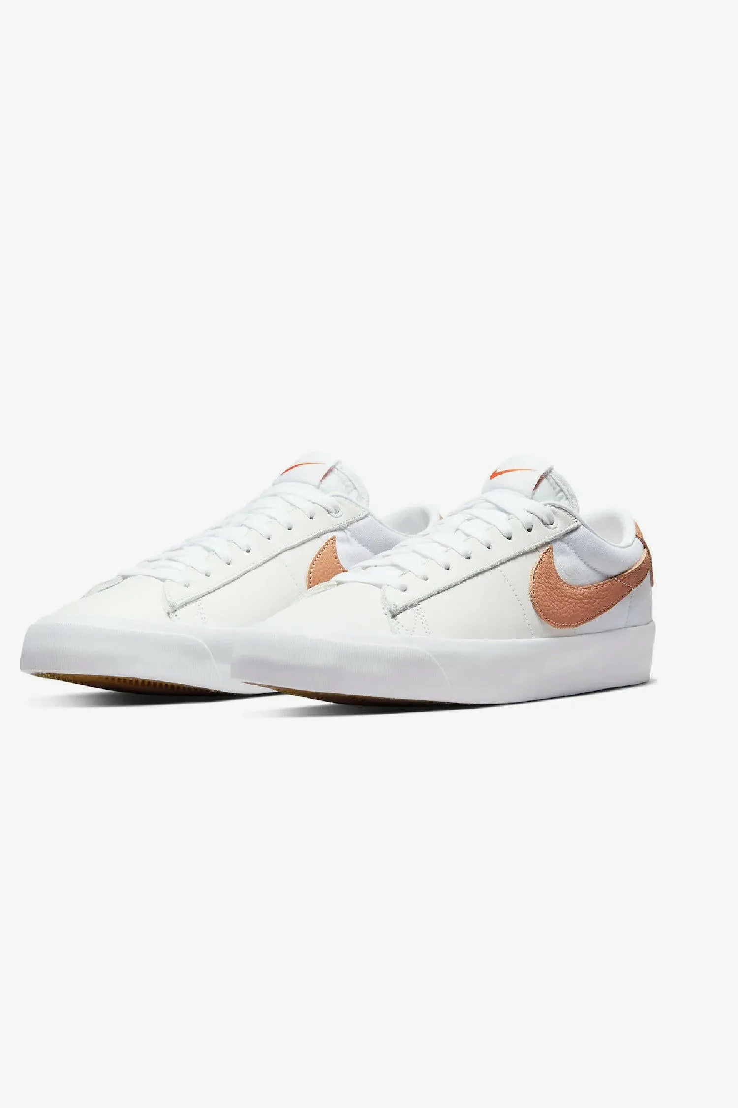 Nike SB Blazer Low “Light Cognac”