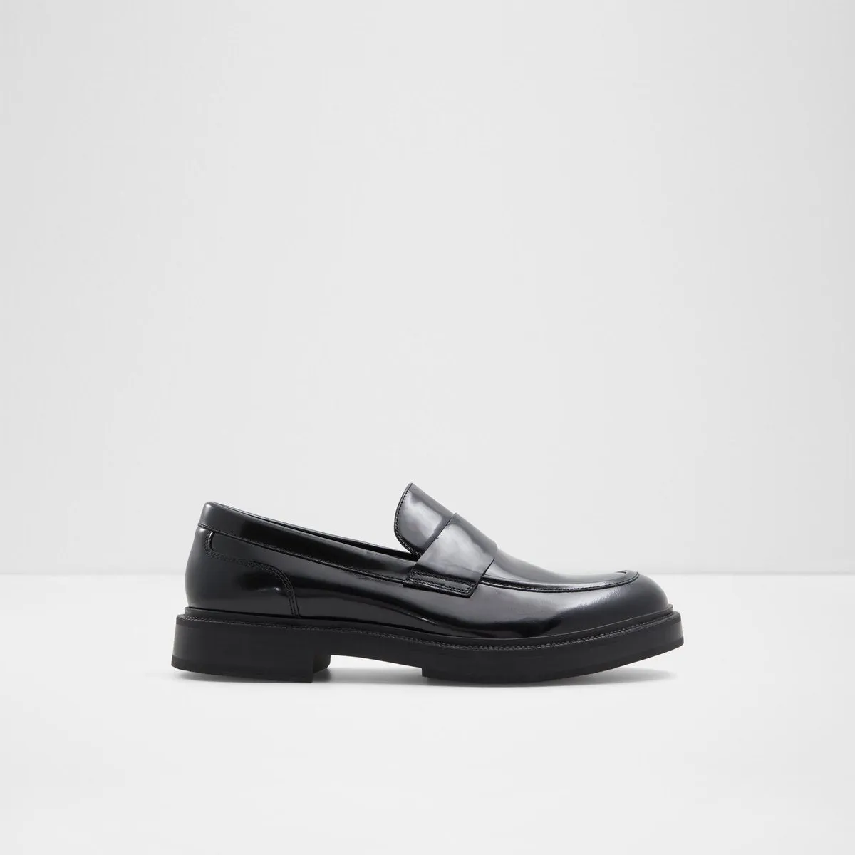 Niko Loafers