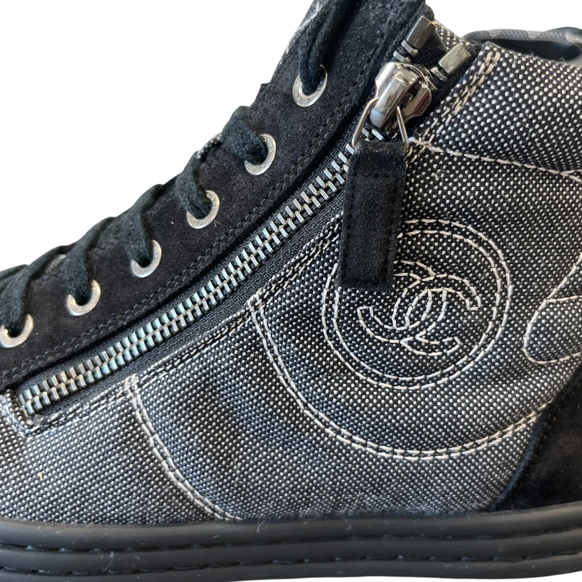 Women's Cc Logo Double Zip High Trainers Black Size EU 39 / UK 6